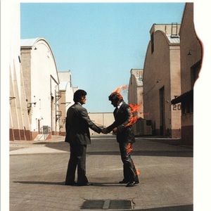 Meet your Posher, Elise